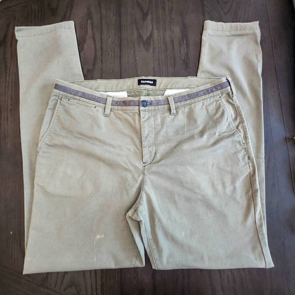 Express 365 Comfort Slim Fit Chino Pants.  Khaki, Men's 38X26